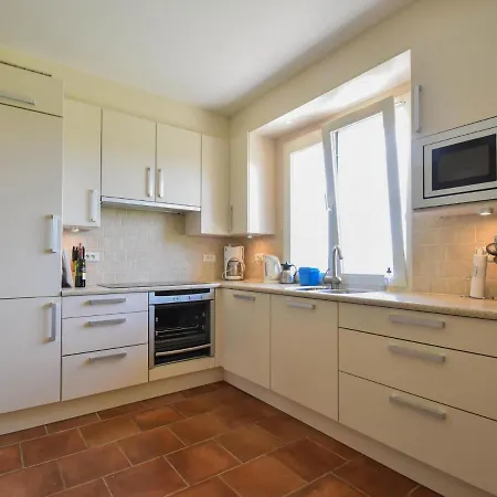 Leysalle Holiday home *