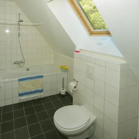 Holiday home Leysalle *